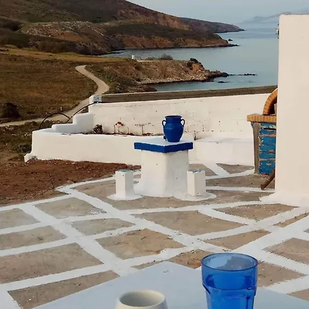 Hébergement de vacances Popi's Summer House - Paros Piso Livadi
